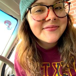 Meet your Posher, Samantha